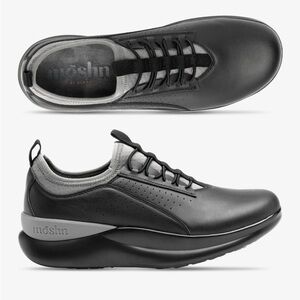 Leather Moshn by Klogs NWT Tempo Lace Up Black/Charcoal shoes size 6.